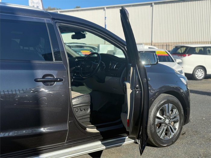 2019 KIA CARNIVAL SLi