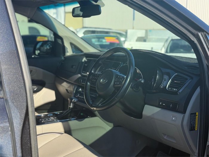 2019 KIA CARNIVAL SLi