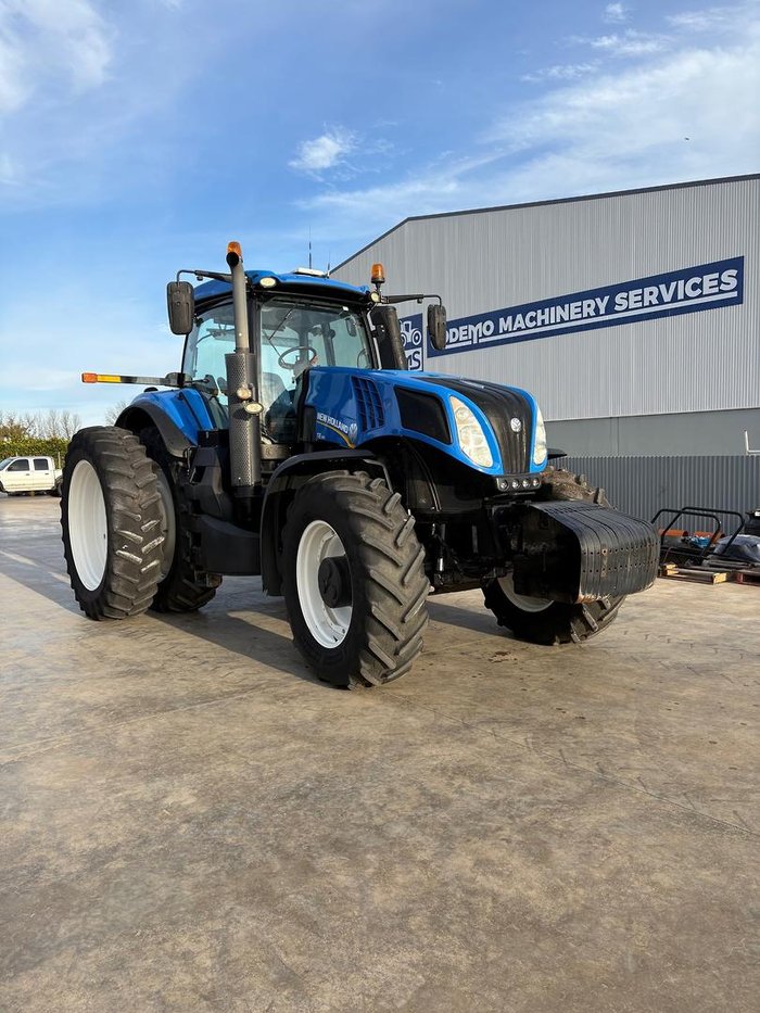 New Holland T8.380