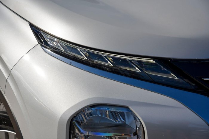 2024 Mitsubishi Outlander ES ZM MY24 White Diamond