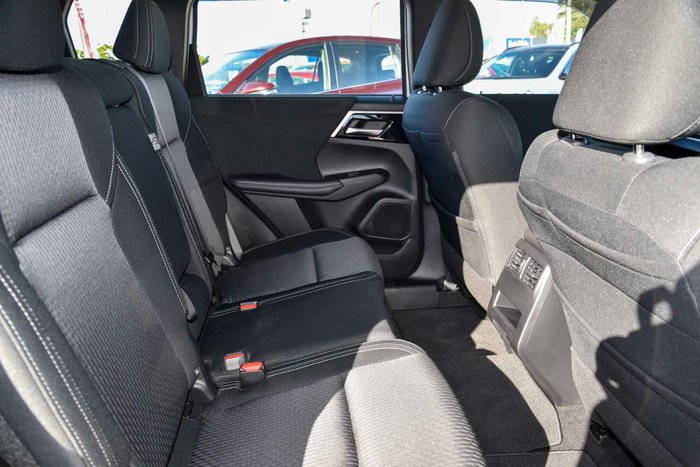 2024 Mitsubishi Outlander ES ZM MY24 White Diamond