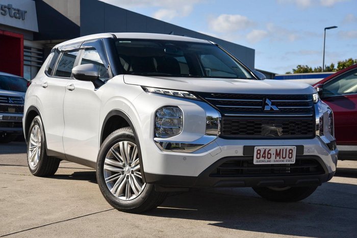 2024 Mitsubishi Outlander ES ZM MY24 White Diamond