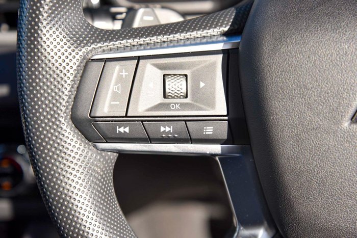2024 Mitsubishi Outlander ES ZM MY24 White Diamond