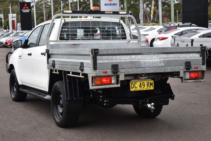 2021 Toyota Hilux SR