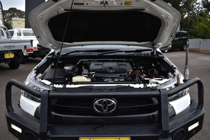 2021 Toyota Hilux SR