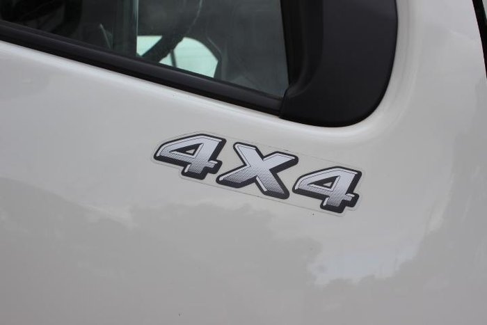 2022 Hino 817 4X4 Tipper 4x4 WHITE