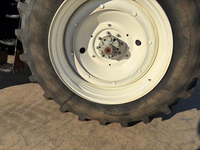 2021 New Holland T6080