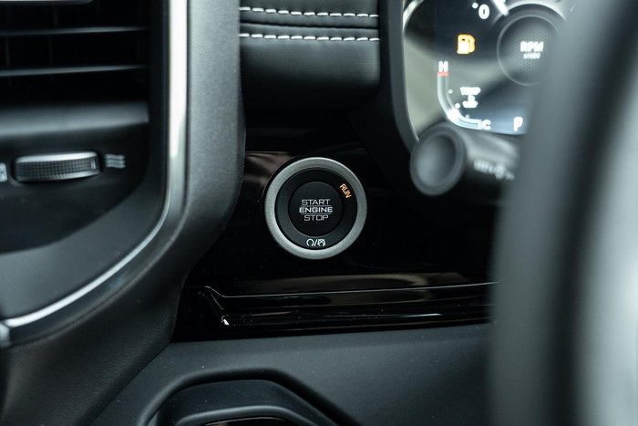 2025 RAM 1500 Laramie Sport Hurricane SO RamBox