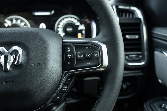 2025 RAM 1500 Laramie Sport Hurricane SO RamBox