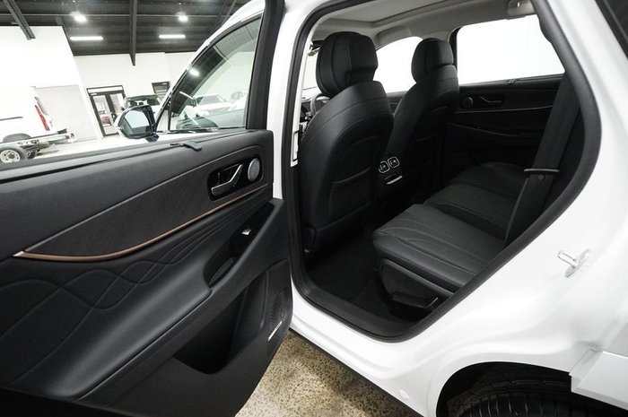 2025 Jaecoo J8 Track