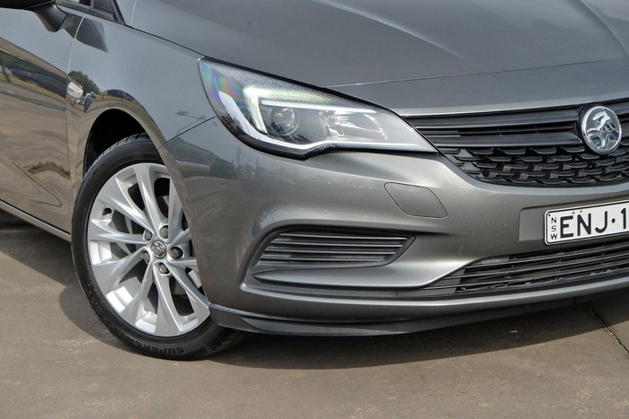 2018 Holden Astra R