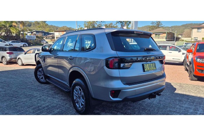 2023 Ford Everest Ambiente