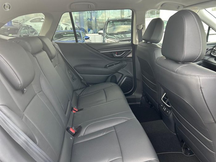 2024 Subaru Outback AWD Touring