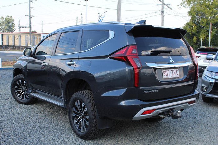 2020 Mitsubishi Pajero Sport GLS