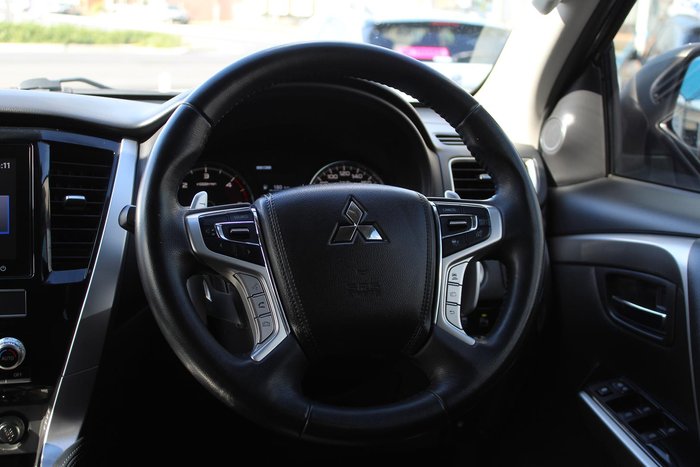 2020 Mitsubishi Pajero Sport GLS