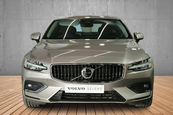 2023 Volvo S60 Ultimate B5 Bright