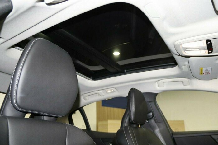 2023 Volvo S60 Ultimate B5 Bright