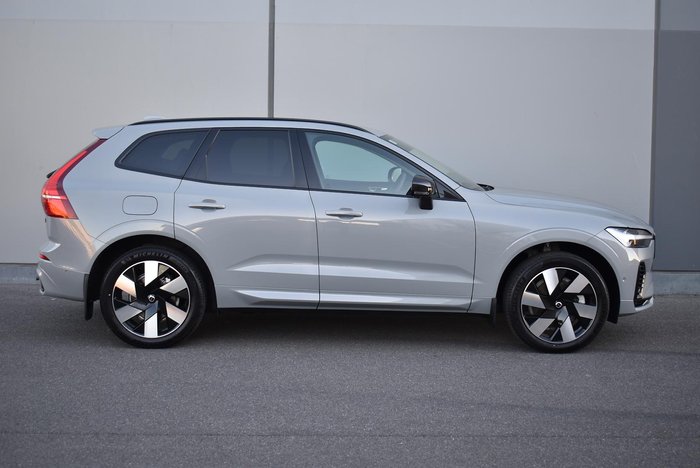 2023 Volvo XC60 Recharge Plus T8 Plug-In Hybrid MY24 AWD Vapour Grey