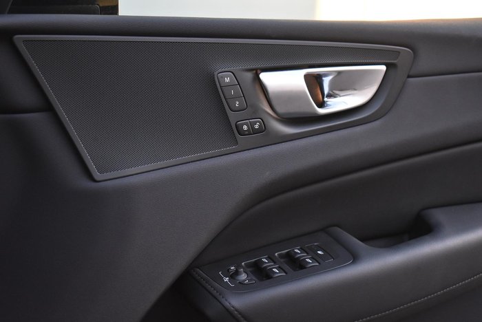 2023 Volvo XC60 Recharge Plus T8 Plug-In Hybrid MY24 AWD Vapour Grey