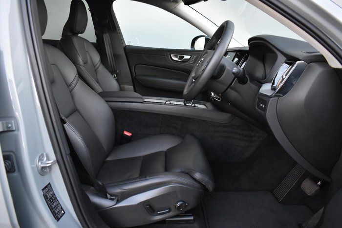 2023 Volvo XC60 Recharge Plus T8 Plug-In Hybrid MY24 AWD Vapour Grey