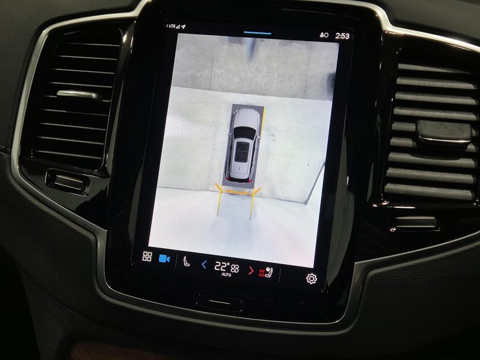 2024 Volvo XC90 Ultimate B5 Bright