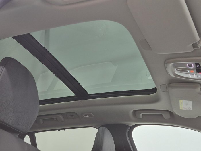 2024 Volvo XC60 Ultimate B5 Bright