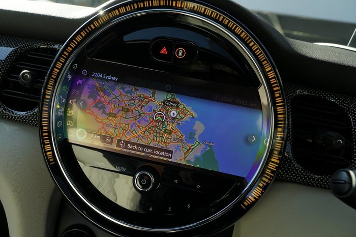 2022 Mini Hatch