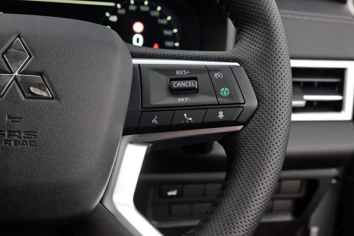 2025 Mitsubishi Outlander Aspire