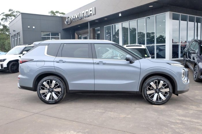 2025 Mitsubishi Outlander Aspire