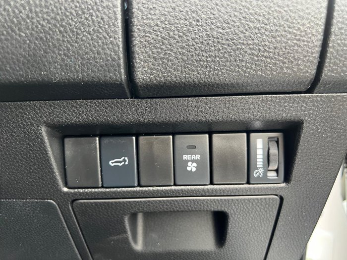 2022 Isuzu MU-X LS-T MY22.75 4X4 Dual Range WHITE