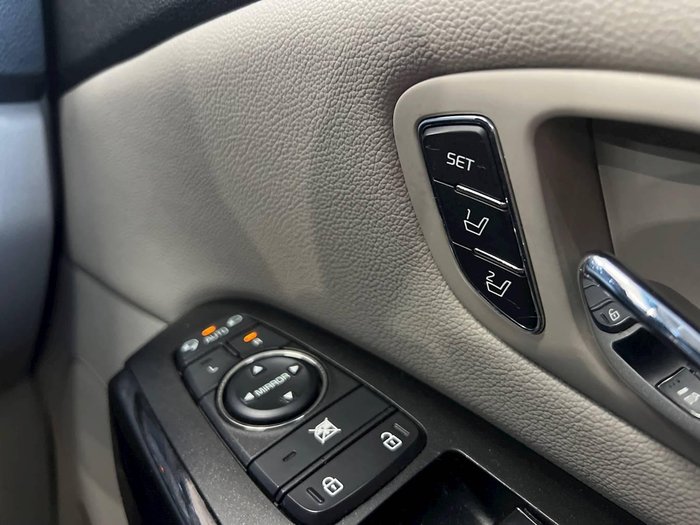 2019 Kia Carnival Platinum
