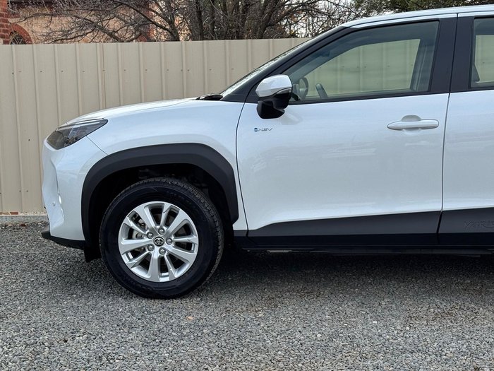 2024 Toyota Yaris Cross GX