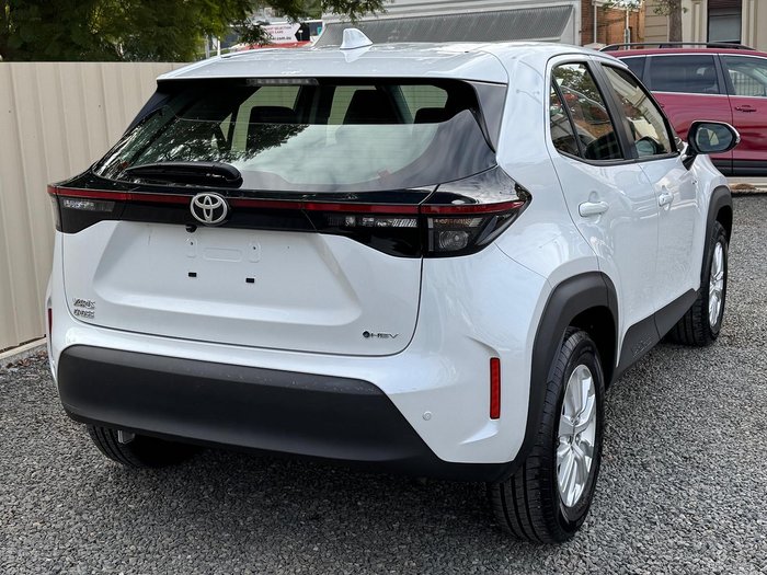 2024 Toyota Yaris Cross GX