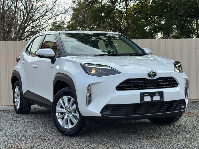 2024 Toyota Yaris Cross GX