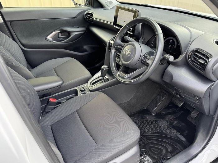 2024 Toyota Yaris Cross GX