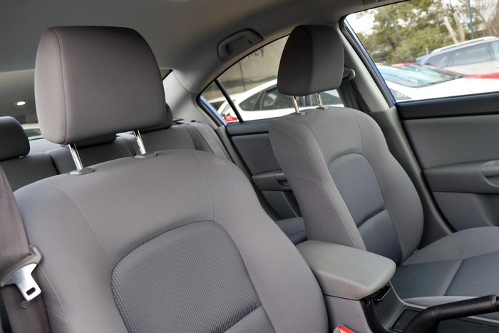 2007 Mazda 3 Neo