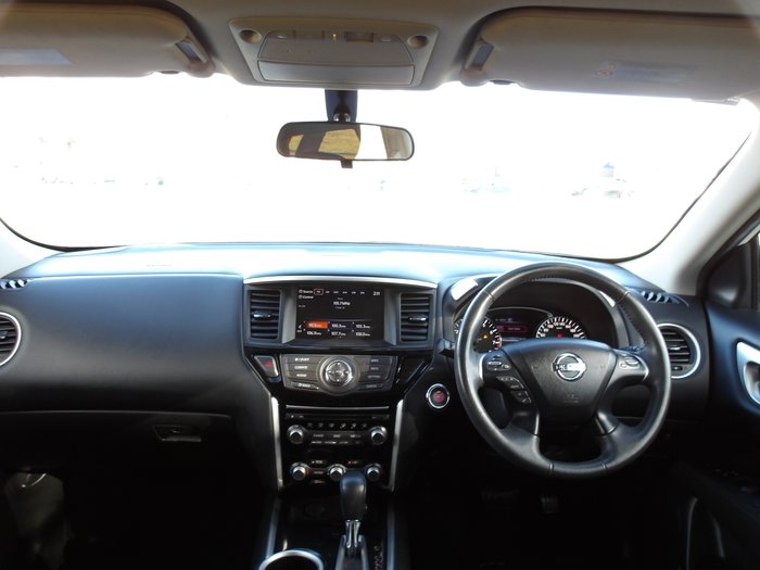 2017 Nissan Pathfinder ST