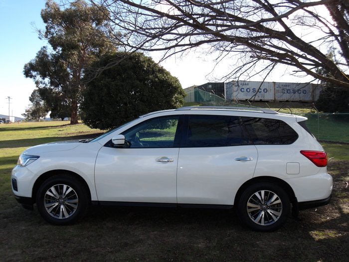 2017 Nissan Pathfinder ST