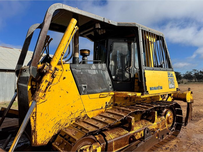  Komatsu D85ex-15 Dozer 