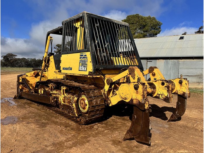  Komatsu D85ex-15 Dozer 