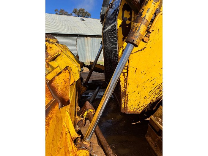  Komatsu D85ex-15 Dozer 
