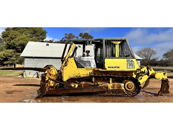 Komatsu Dozer D85ex-15