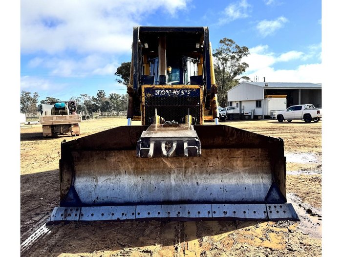 Komatsu Dozer D85ex-15