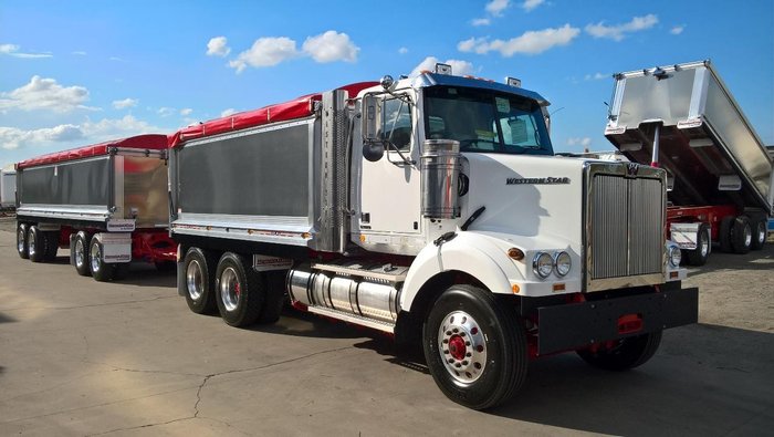 Hamelex White Aluminium Tipper Tub