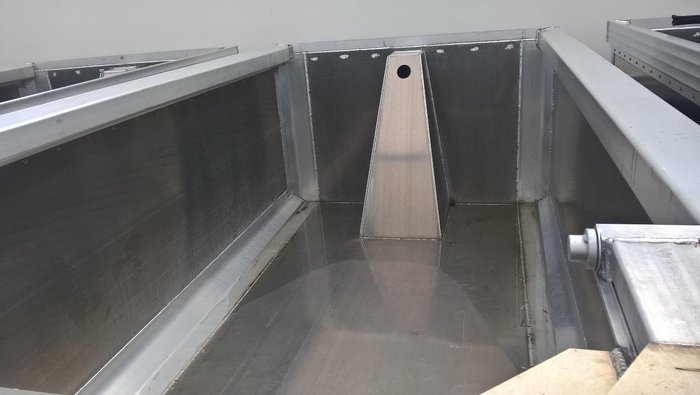 Hamelex White Aluminium Tipper Tub