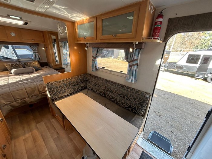 2012 Royal Flair Piazza