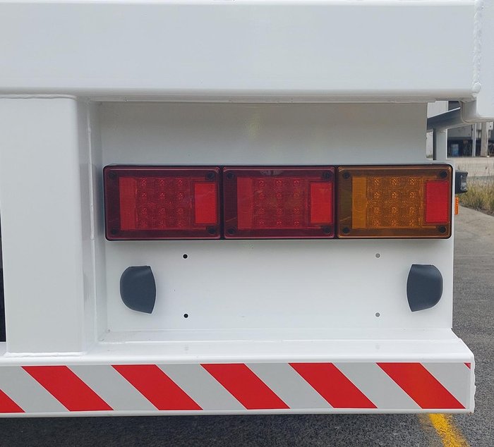 Freighter Drop Deck Mezzanine Tautliner