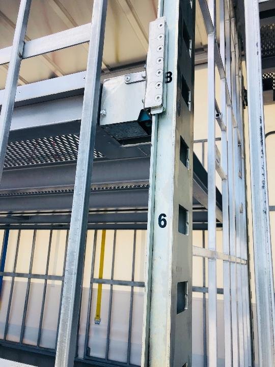 Freighter Drop Deck Mezzanine Tautliner