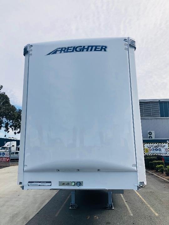 Freighter Drop Deck Mezzanine Tautliner