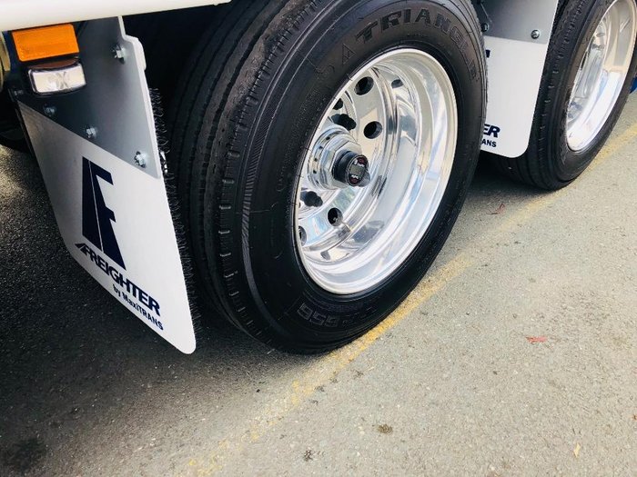 Freighter Drop Deck Mezzanine Tautliner